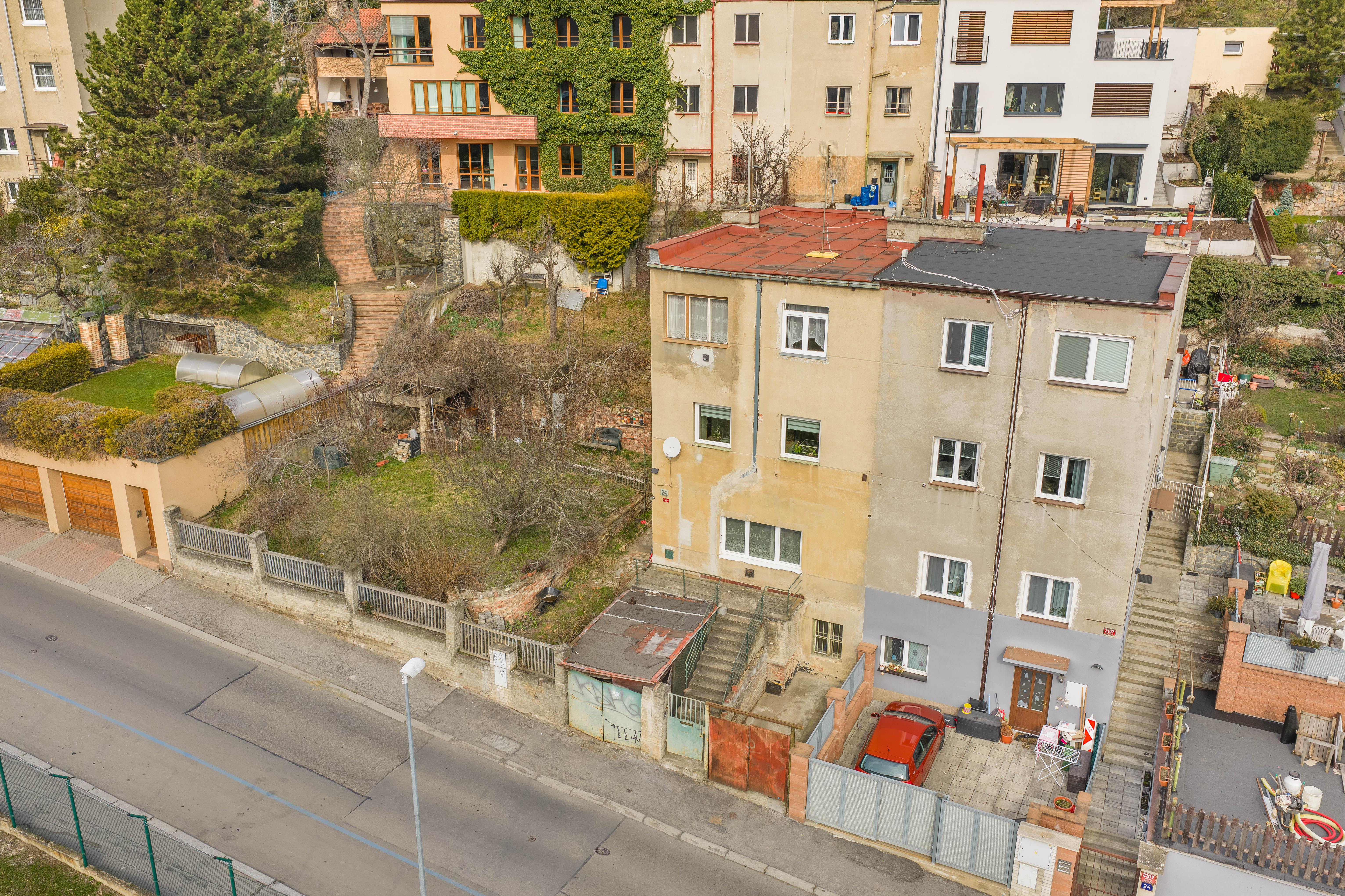 Drone — dům z výšky